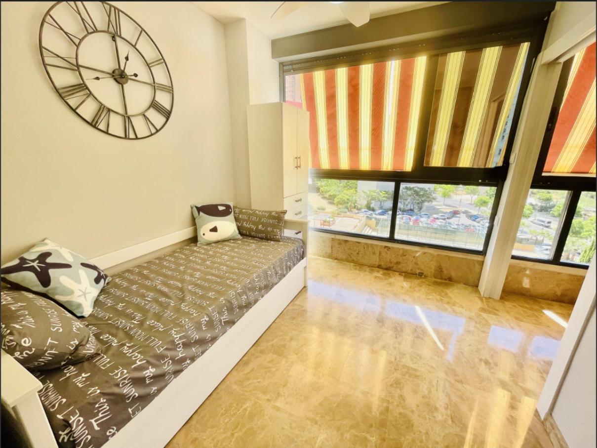 Apartamento Playa De Poniente Benidorm - Torre Dos Calas Екстериор снимка